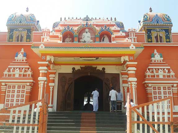 Vivekandar Memorial Hall in Kunthukal